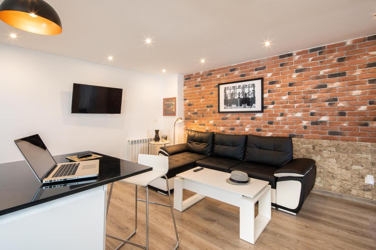 4 Estaciones - Tu Hogar En El Corazon De Oviedo Lägenhet Exteriör bild